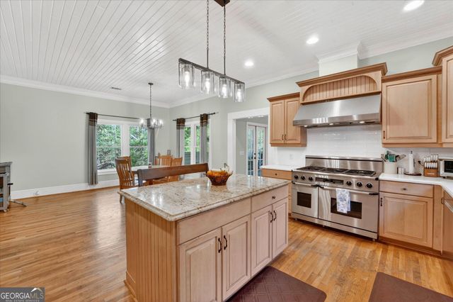 100 Cambridge Drive, Rincon, GA 31326