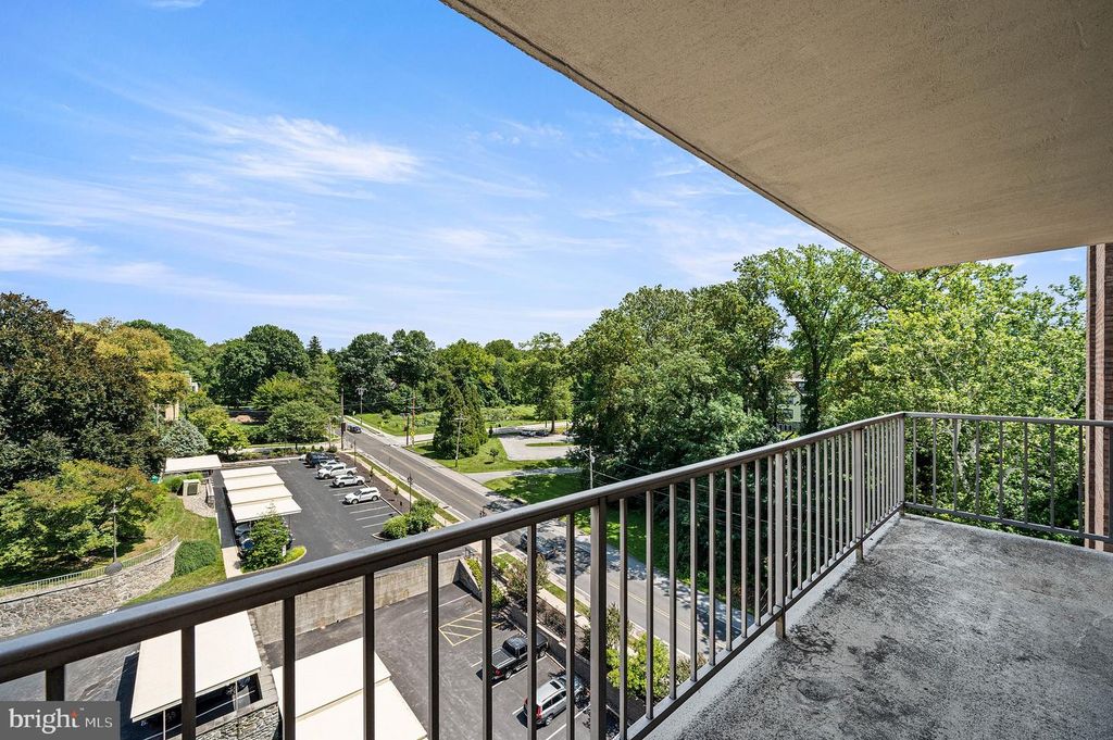 801 YALE AVE #1009, SWARTHMORE, PA 19081 — exterior