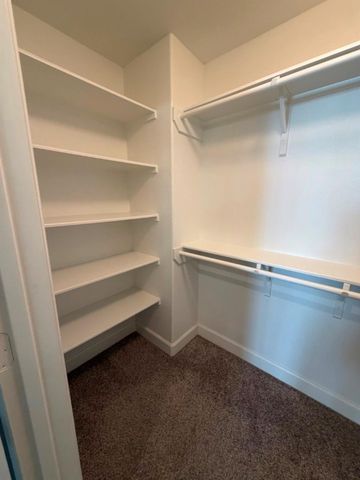 4610 Center Street, Houston, TX 77007