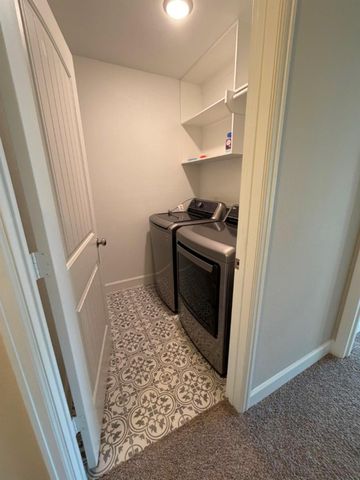 4610 Center Street, Houston, TX 77007