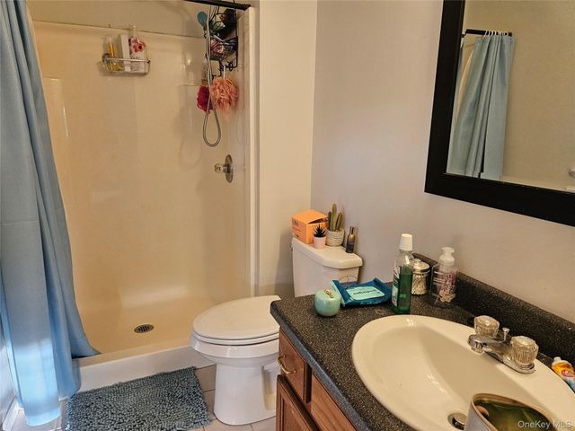 35 Maple Avenue, Chester, NY 10918