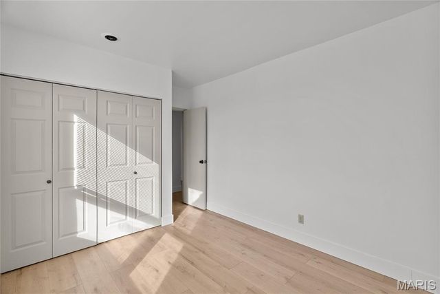 3725 Morganford Road, St Louis, MO 63116