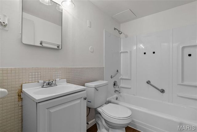 3725 Morganford Road, St Louis, MO 63116