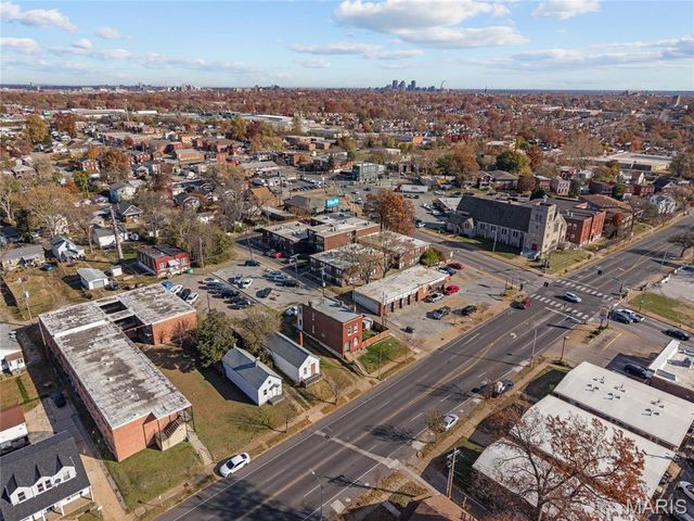 3725 Morganford Road, St Louis, MO 63116