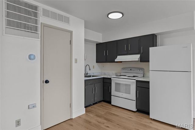 3725 Morganford Road, St Louis, MO 63116