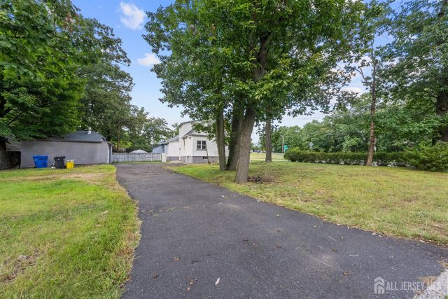 857 Englishtown Road, Old Bridge, NJ 08857