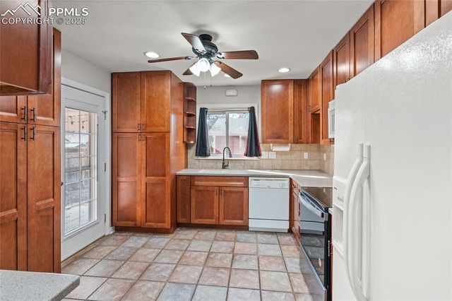 2506 N Corona Street, Colorado Springs, CO 80907