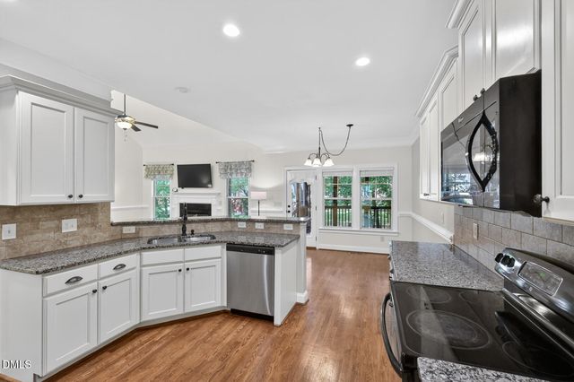 40 Larkspur Court, Youngsville, NC 27596