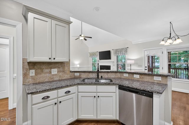 40 Larkspur Court, Youngsville, NC 27596