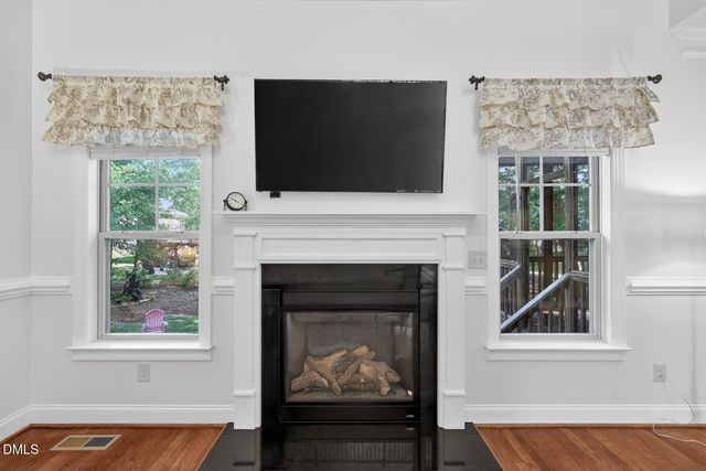 40 Larkspur Court, Youngsville, NC 27596