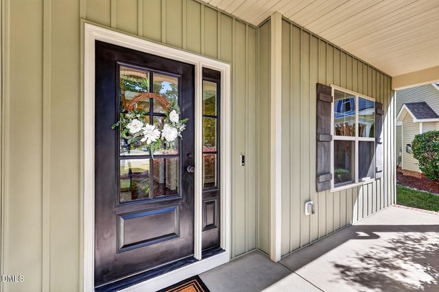 40 Larkspur Court, Youngsville, NC 27596