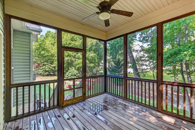 40 Larkspur Court, Youngsville, NC 27596