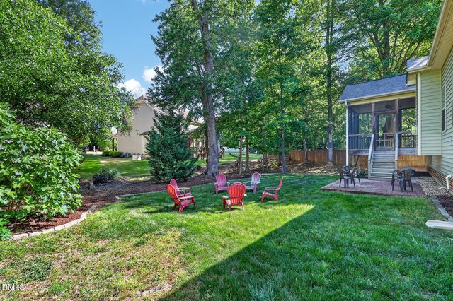 40 Larkspur Court, Youngsville, NC 27596