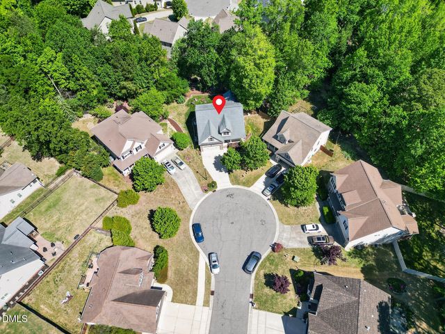 40 Larkspur Court, Youngsville, NC 27596