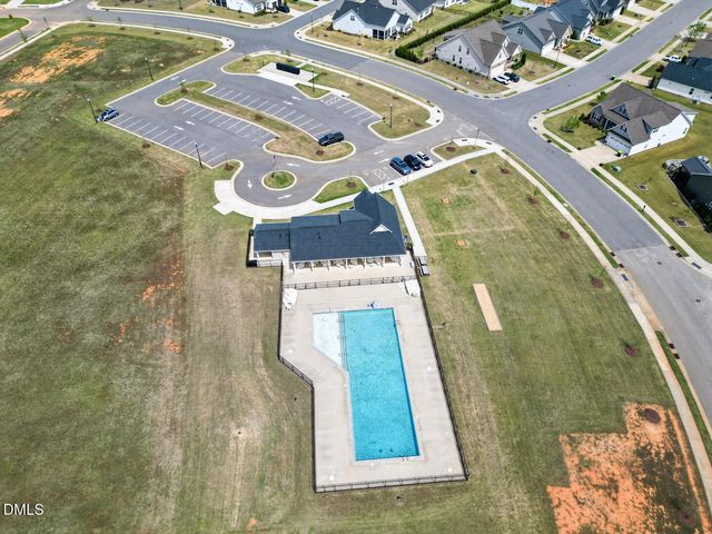 40 Larkspur Court, Youngsville, NC 27596