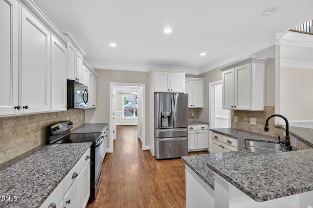 40 Larkspur Court, Youngsville, NC 27596