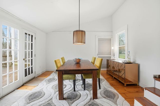 194 Center Street, Yarmouth Port, MA 02675