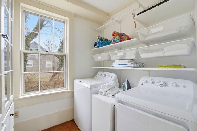 194 Center Street, Yarmouth Port, MA 02675