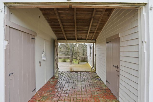 194 Center Street, Yarmouth Port, MA 02675