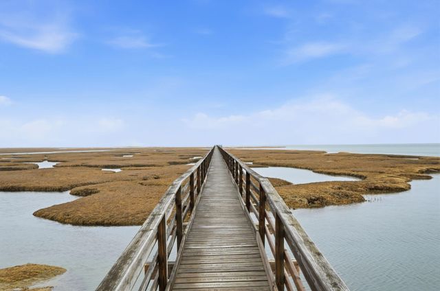 194 Center Street, Yarmouth Port, MA 02675