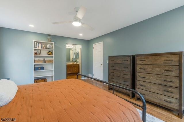 66 Grayrock Rd, Clinton Twp., NJ 08809