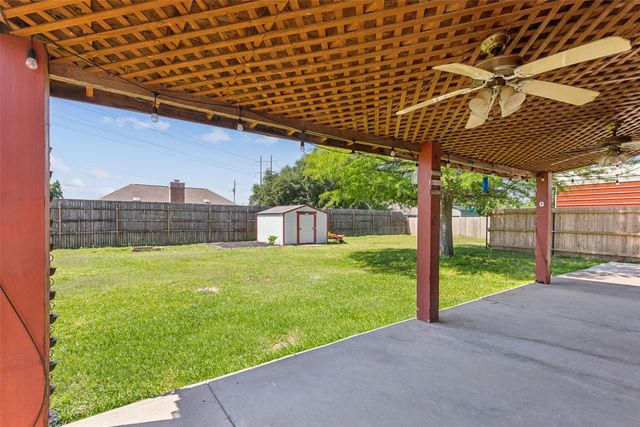 11 Woodhaven Court, Krugerville, TX 76227