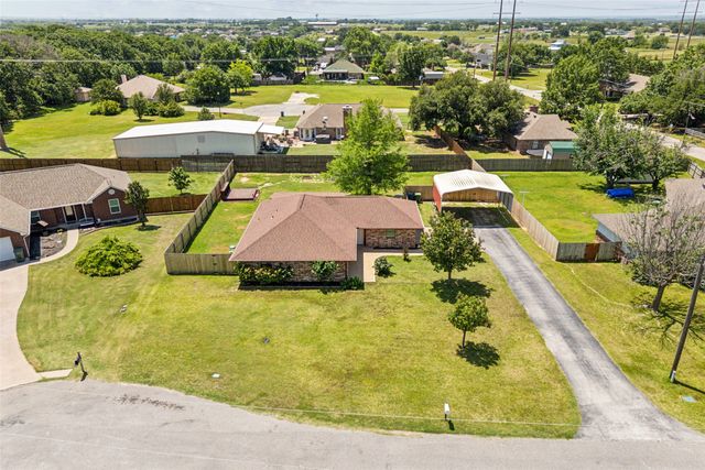 11 Woodhaven Court, Krugerville, TX 76227