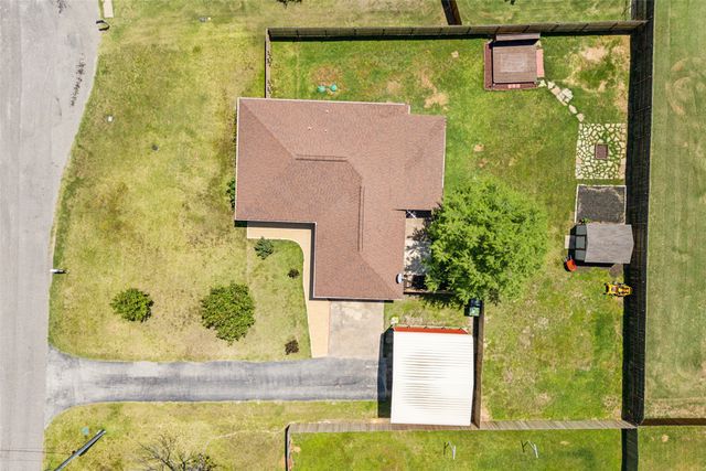 11 Woodhaven Court, Krugerville, TX 76227