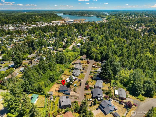 1426 Wingwood Place, Shelton, WA 98584