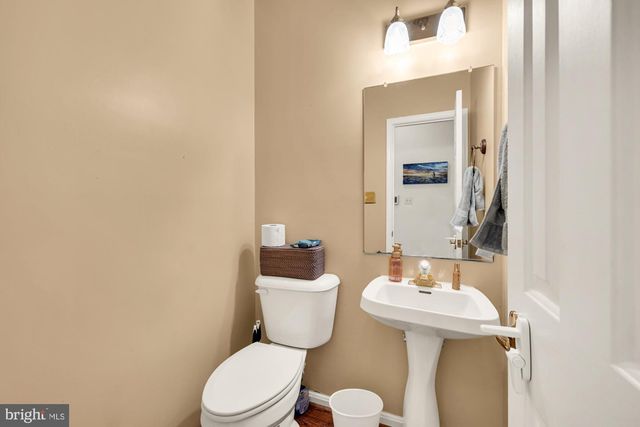 5007 DAMSELFISH CT, Waldorf, MD 20603