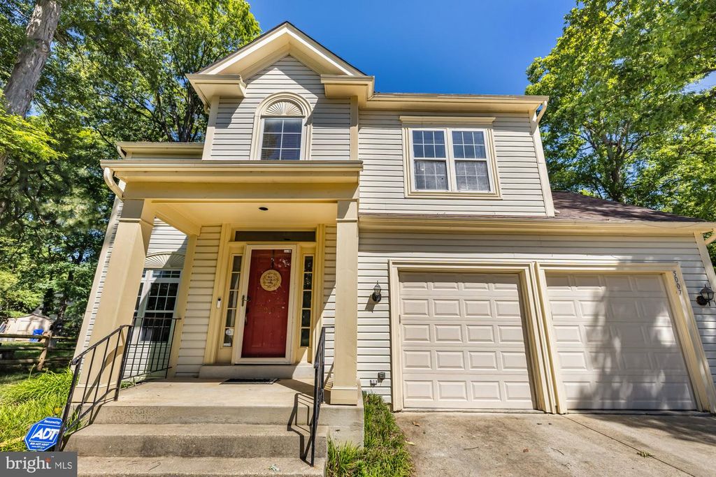 Image 1 of property listing at 5007 DAMSELFISH CT, Waldorf, MD 20603