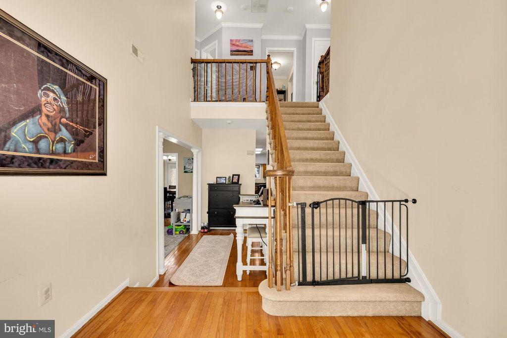 Image 15 of property listing at 5007 DAMSELFISH CT, Waldorf, MD 20603