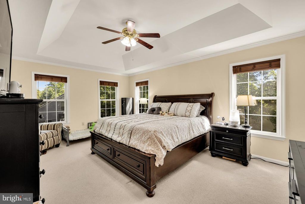 Image 25 of property listing at 5007 DAMSELFISH CT, Waldorf, MD 20603