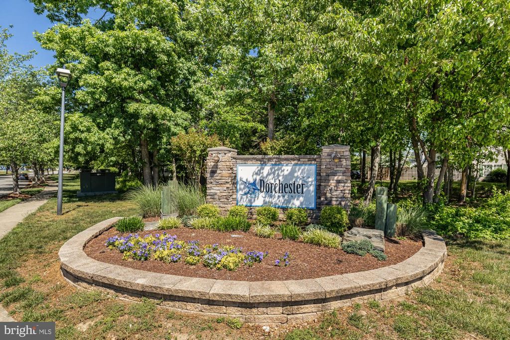 Image 45 of property listing at 5007 DAMSELFISH CT, Waldorf, MD 20603