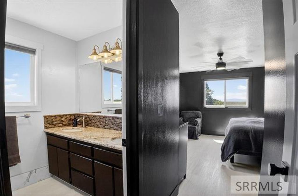 Image 19 of property listing at 3929 Rast Road, American Falls, ID 83211