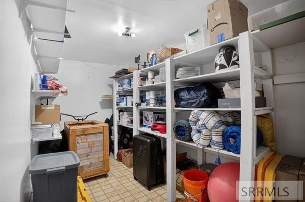 Image 30 of property listing at 3929 Rast Road, American Falls, ID 83211