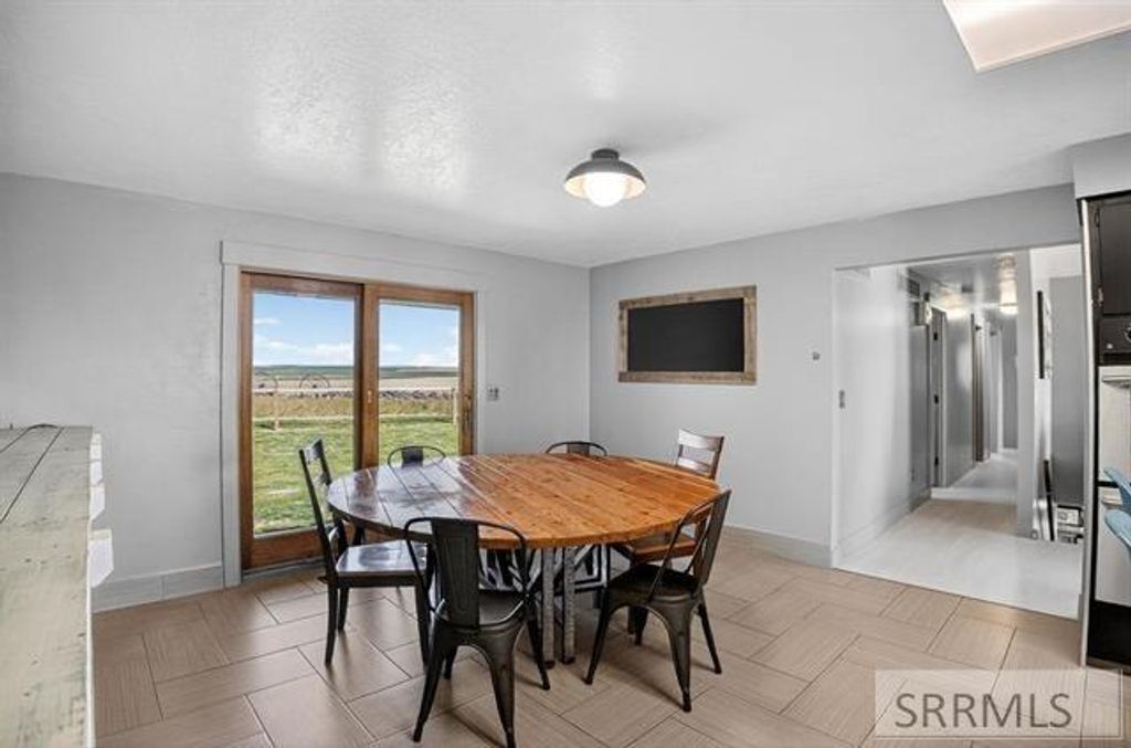Image 8 of property listing at 3929 Rast Road, American Falls, ID 83211