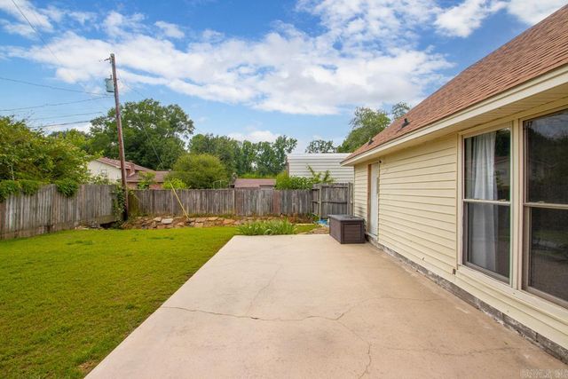 52 Cardinal Valley Drive, Sherwood, AR 72120