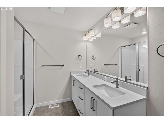 3683 Sw KNAPP Dr, Gresham, OR 97080