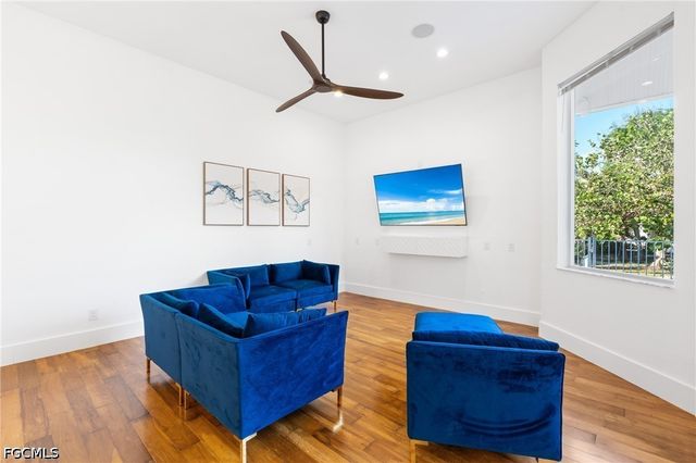 4090 W Gulf DR, Sanibel, FL 33957