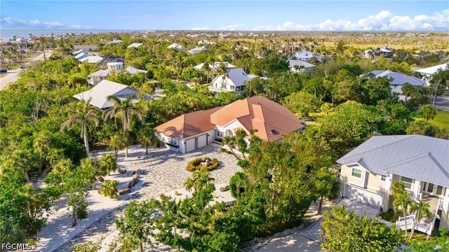 4090 W Gulf DR, Sanibel, FL 33957
