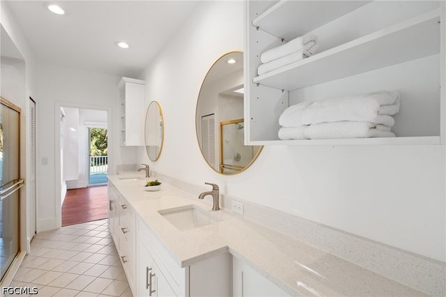 4090 W Gulf DR, Sanibel, FL 33957