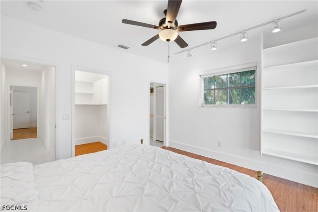 4090 W Gulf DR, Sanibel, FL 33957