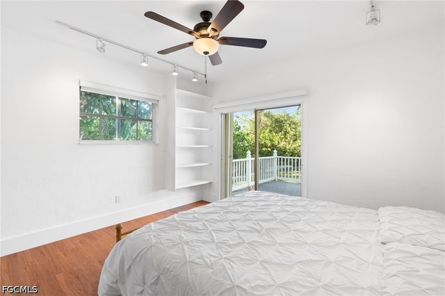 4090 W Gulf DR, Sanibel, FL 33957