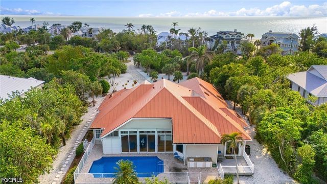 4090 W Gulf DR, Sanibel, FL 33957