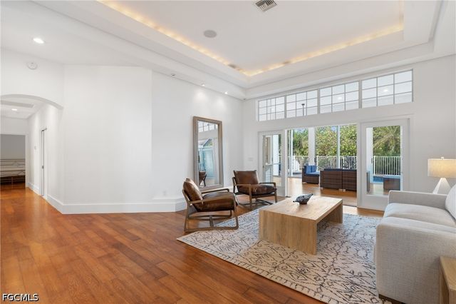 4090 W Gulf DR, Sanibel, FL 33957