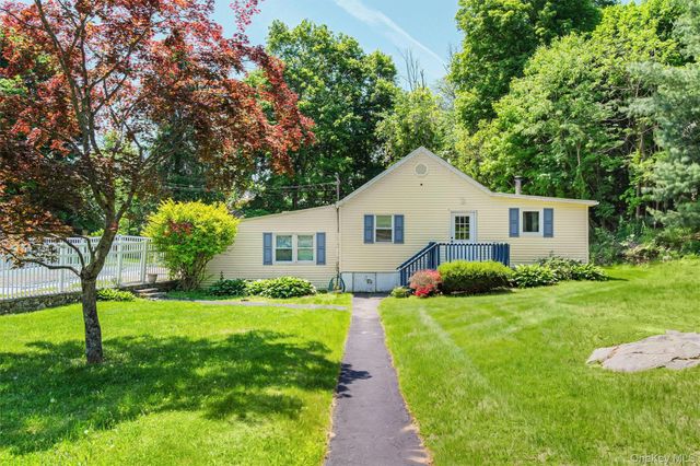 592 Long Pond Road, Mahopac, NY 10541