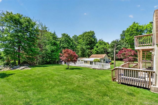 592 Long Pond Road, Mahopac, NY 10541