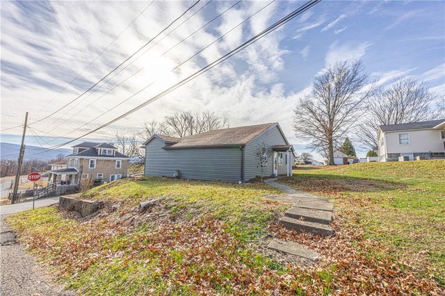 156 Park Ave, North Union Twp, PA 15401