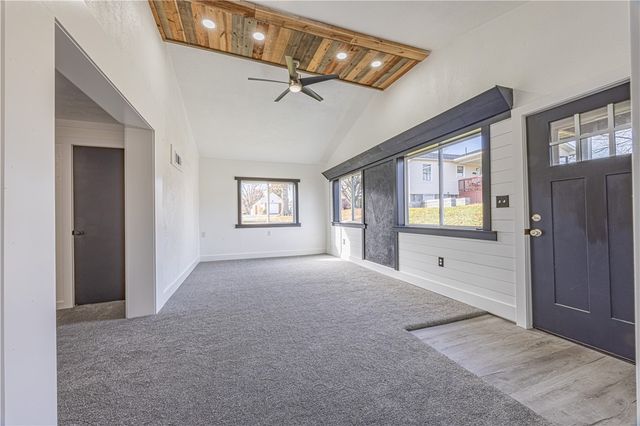 156 Park Ave, North Union Twp, PA 15401